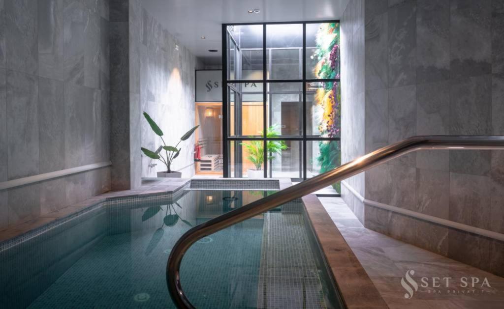 Set Spa 穆斯克龙 外观 照片